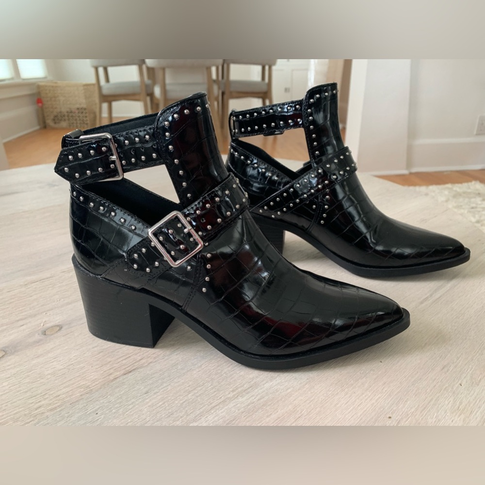 Steve Madden Booties